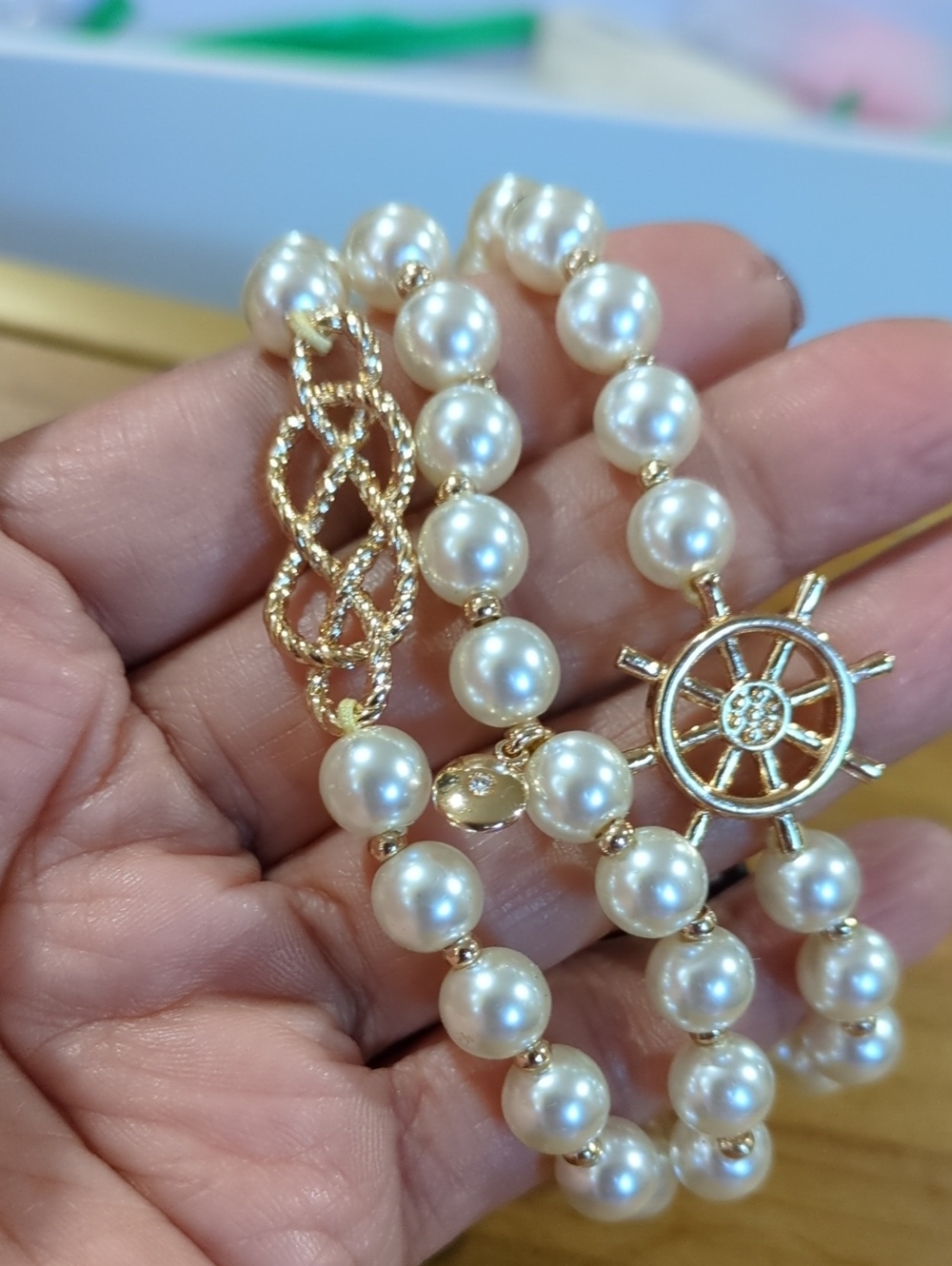 J. Crew faux Pearls Bracelet Set Nautical Charm, Gold Tone ship Wheel Charm - Picture 3 of 7